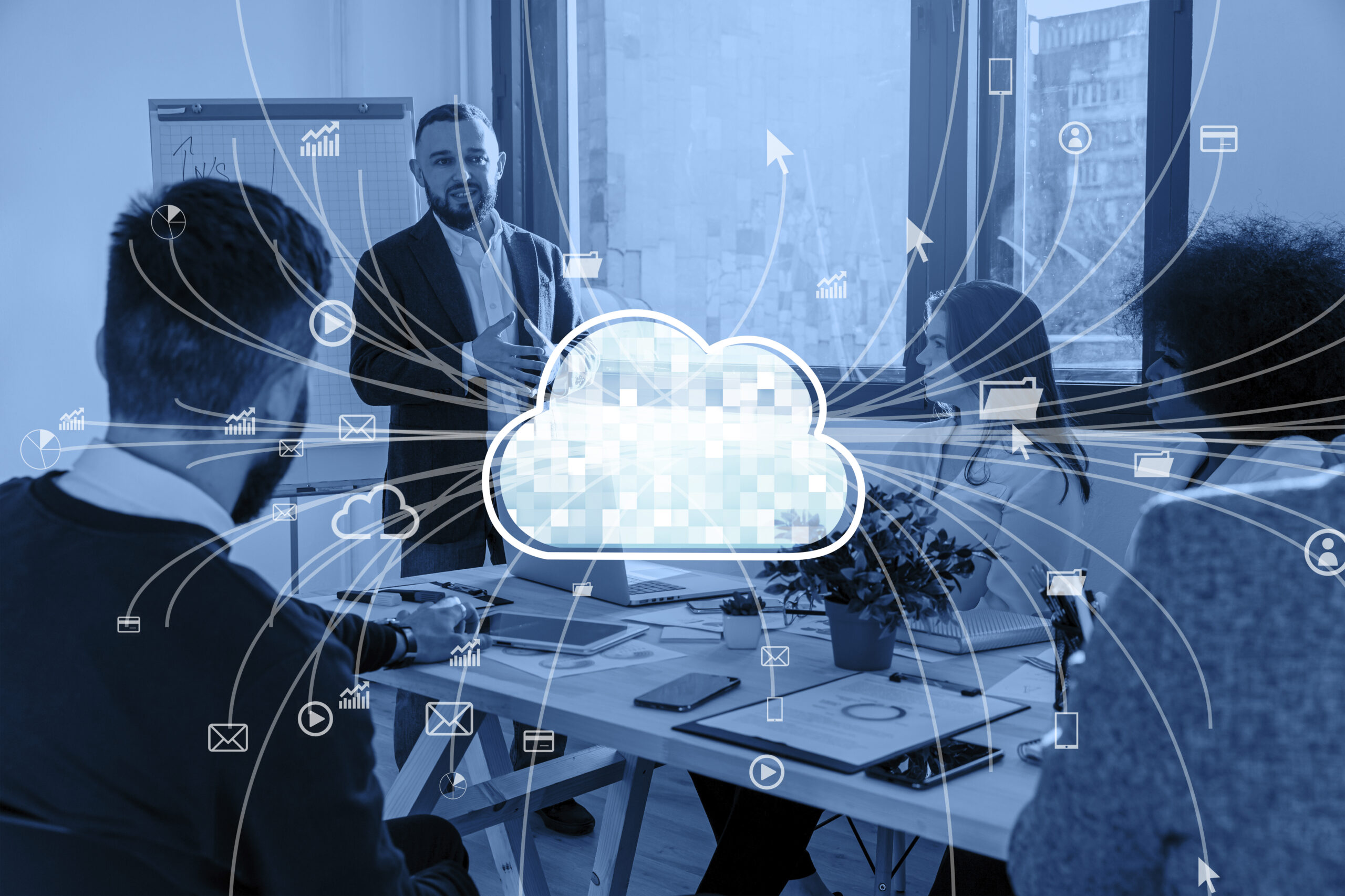 Facilitamos la adopción de soluciones en la nube para mejorar la accesibilidad, seguridad y escalabilidad de los sistemas y la información.